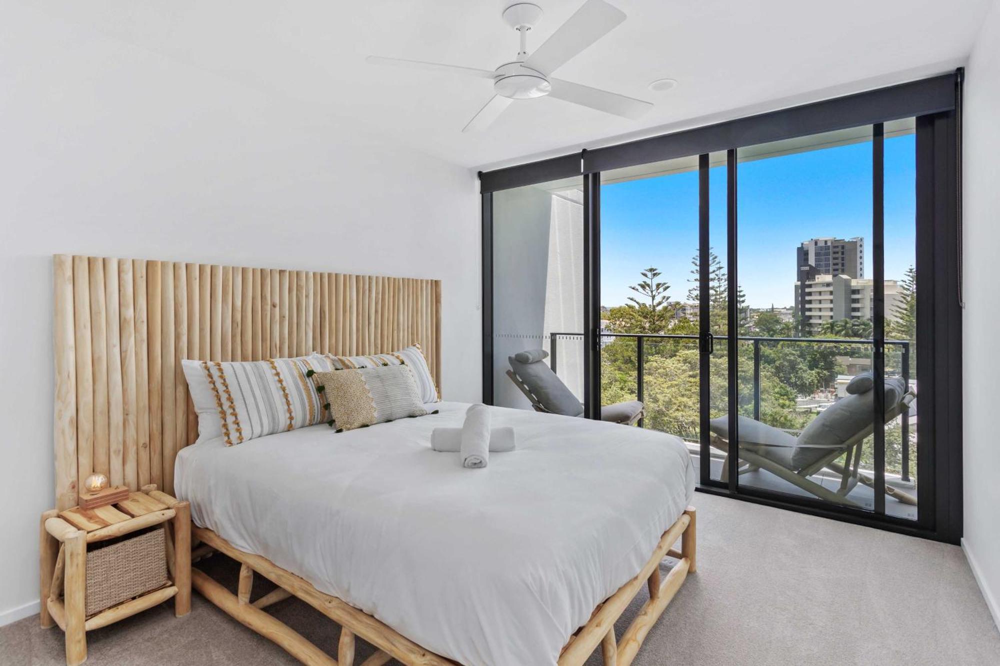 Apartment Ocean Views - Sandbar Burleigh Heads